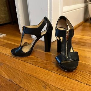 Michael Kors GUC Berkeley t-strap sandals